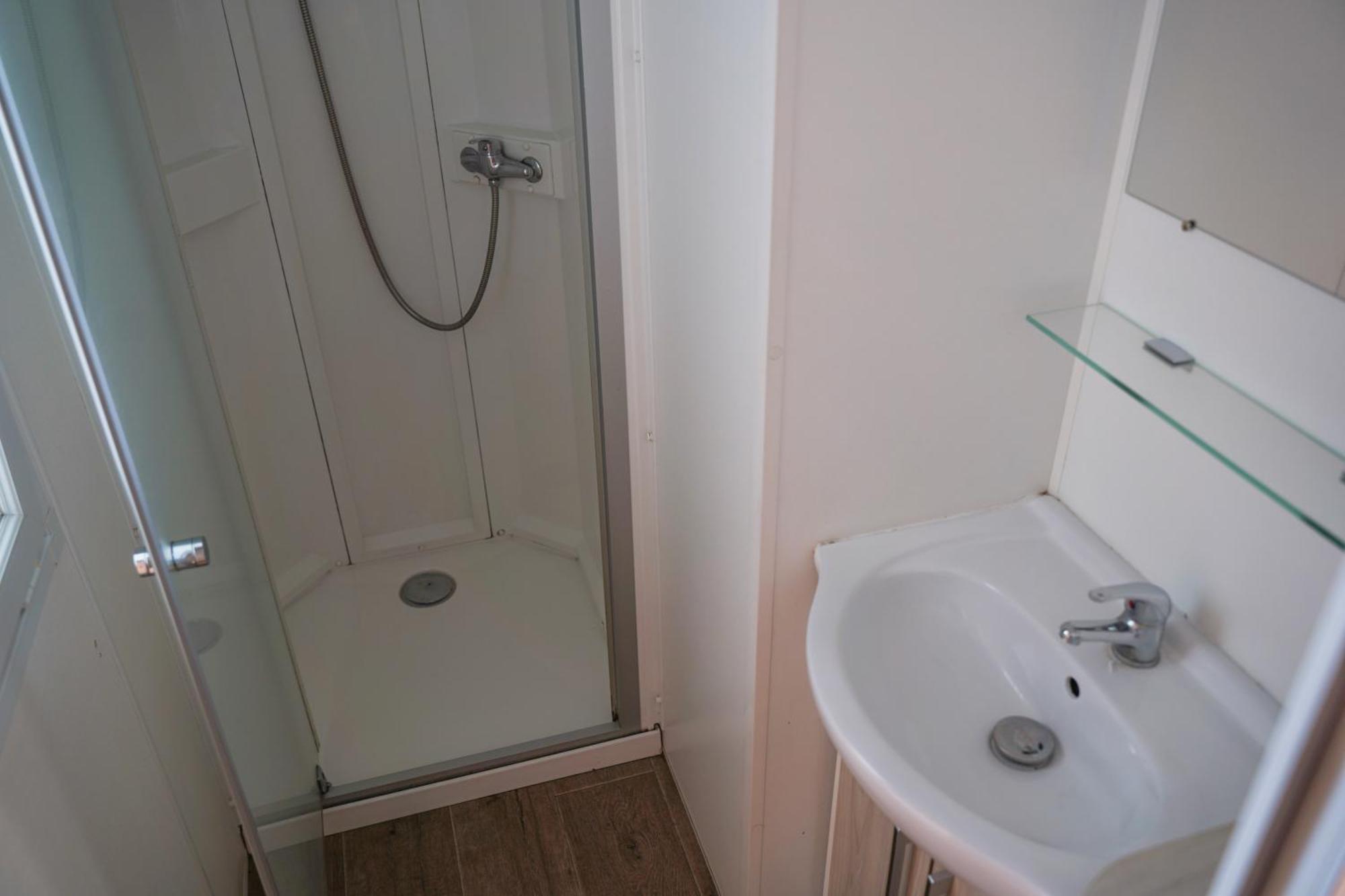 Camping Vila Village Sant Feliu de Buixalleu Eksteriør bilde