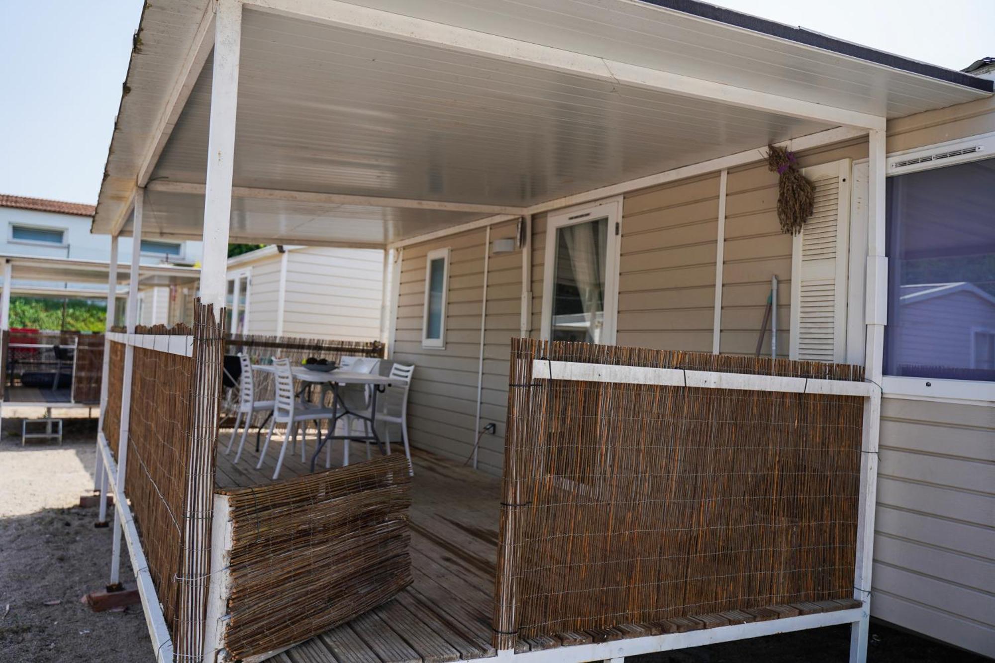 Camping Vila Village Sant Feliu de Buixalleu Eksteriør bilde