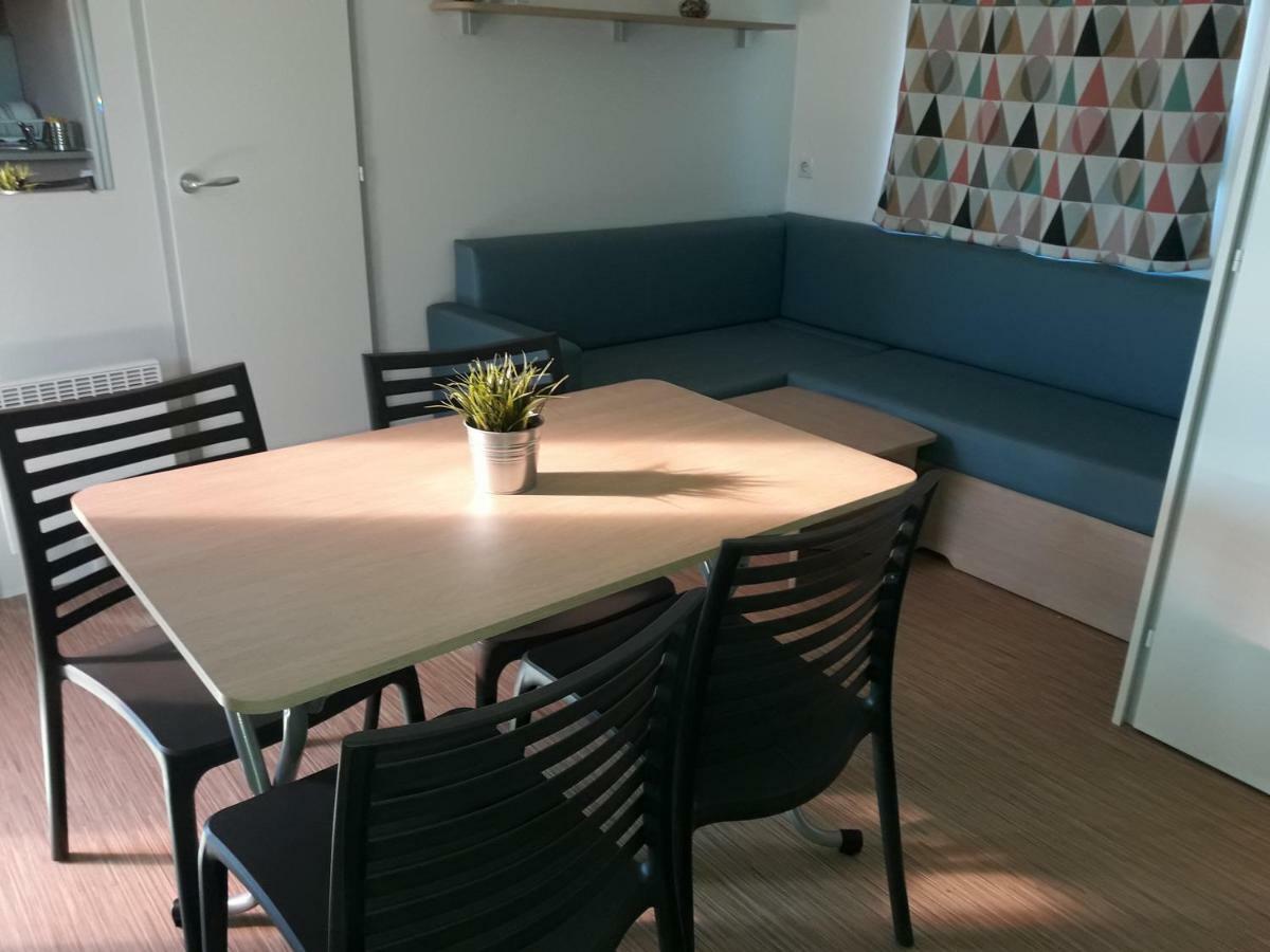 Camping Vila Village Sant Feliu de Buixalleu Eksteriør bilde