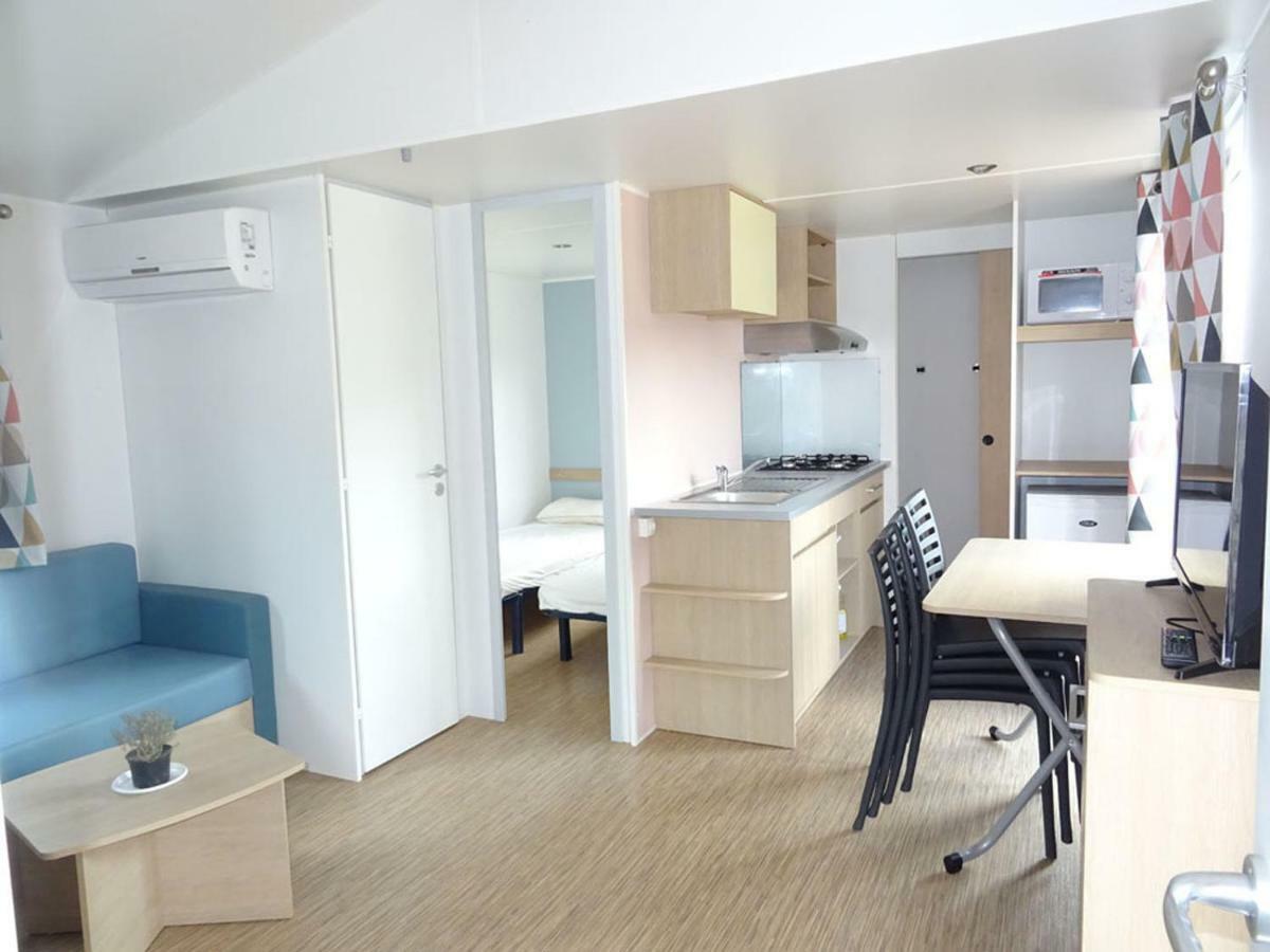 Camping Vila Village Sant Feliu de Buixalleu Eksteriør bilde